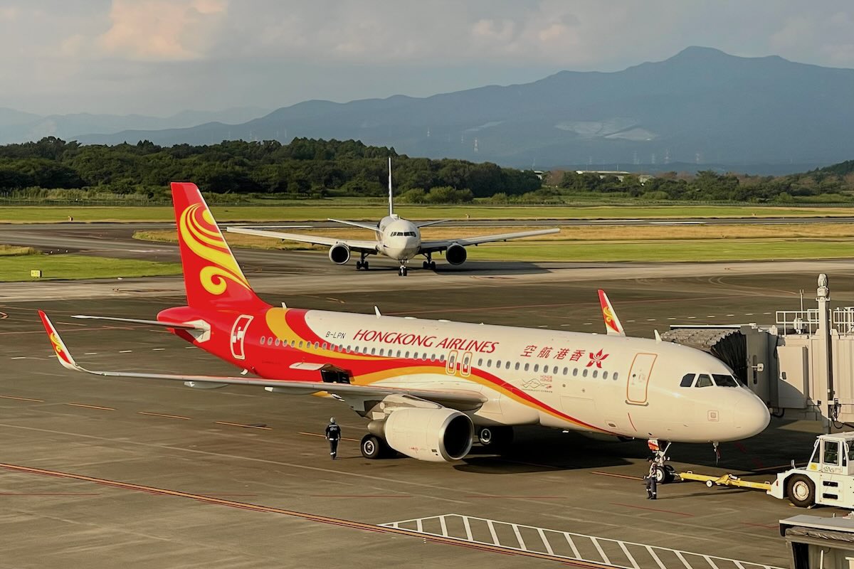 阿蘇くまもと空港 香港航空機影