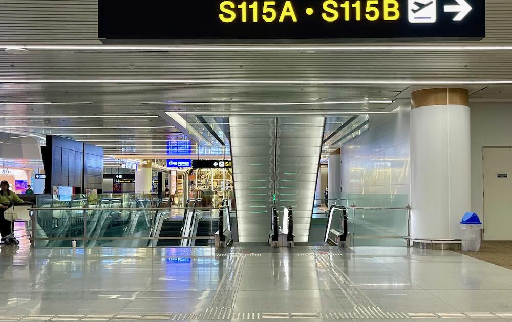 バンコク・スワンナプーム国際空港の乗り継ぎ