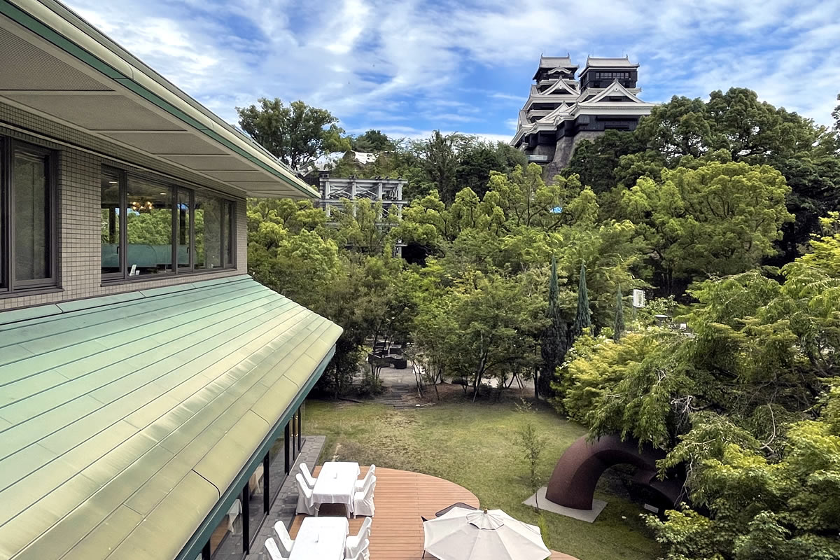 熊本城に一番近いホテル、KKRホテル熊本