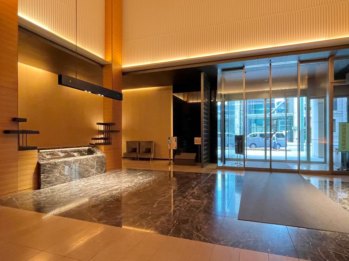 肥後銀行東京支店室町東三井ビルディング1階