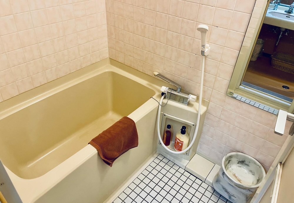 客室内バスルーム