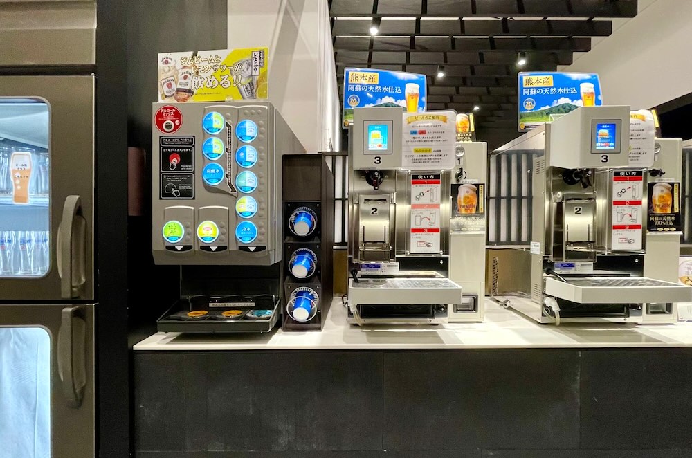 熊本空港 ラウンジASO ビールサーバーとアルコール（2026年1月 利用）