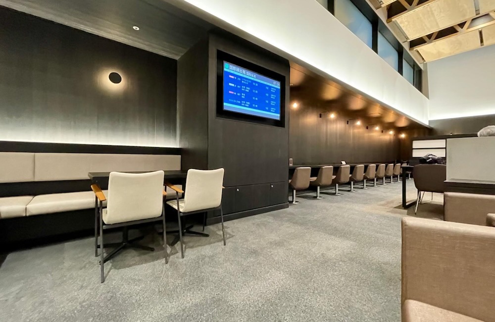 熊本空港 ラウンジASO 内観 ワイドビュー（2026年1月 利用）