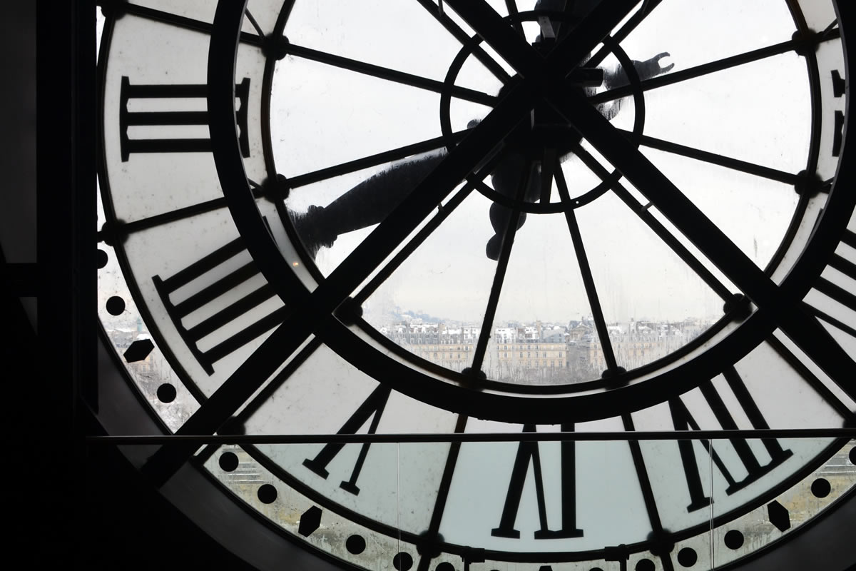 musee d orsay clock paris cityscape