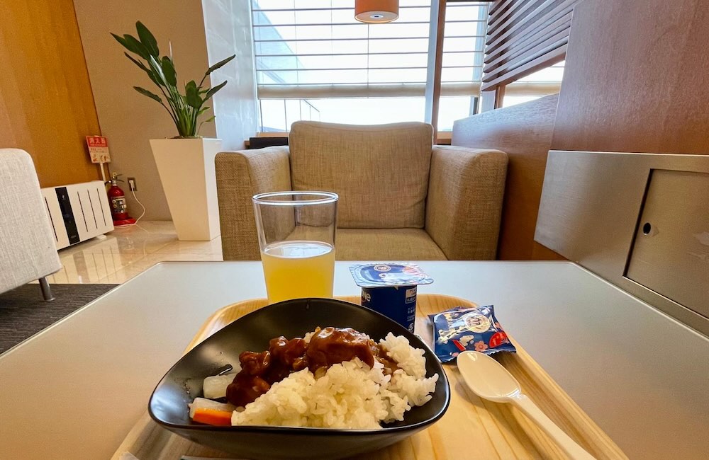 成田空港第2ターミナル・チャイナエアライン ダイナスティラウンジの食事