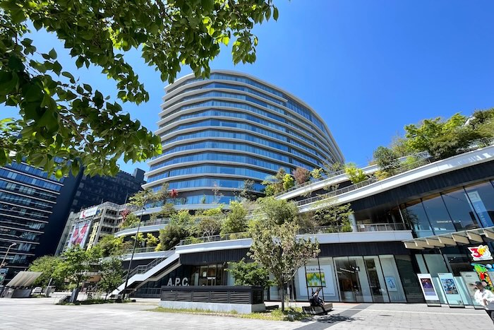 熊本市中央区 辛島町電停周辺 サクラマチクマモト街並み