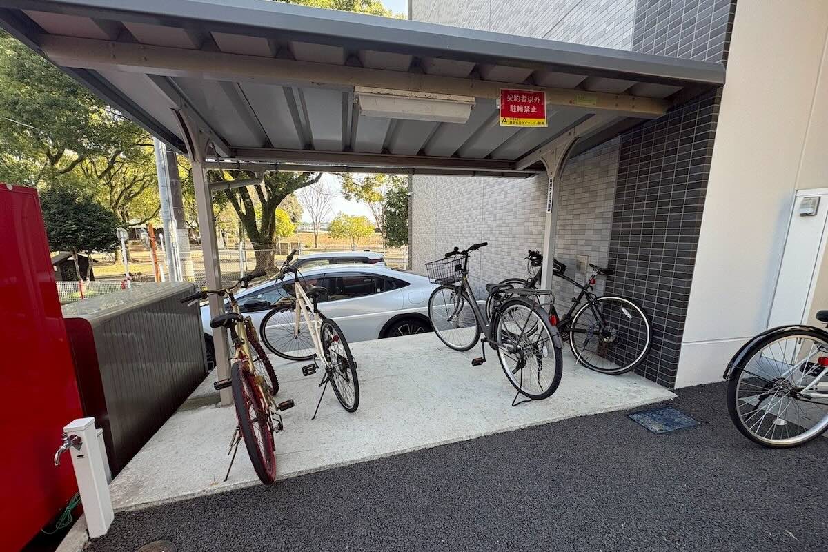 一棟マンション（子飼本町）駐輪場