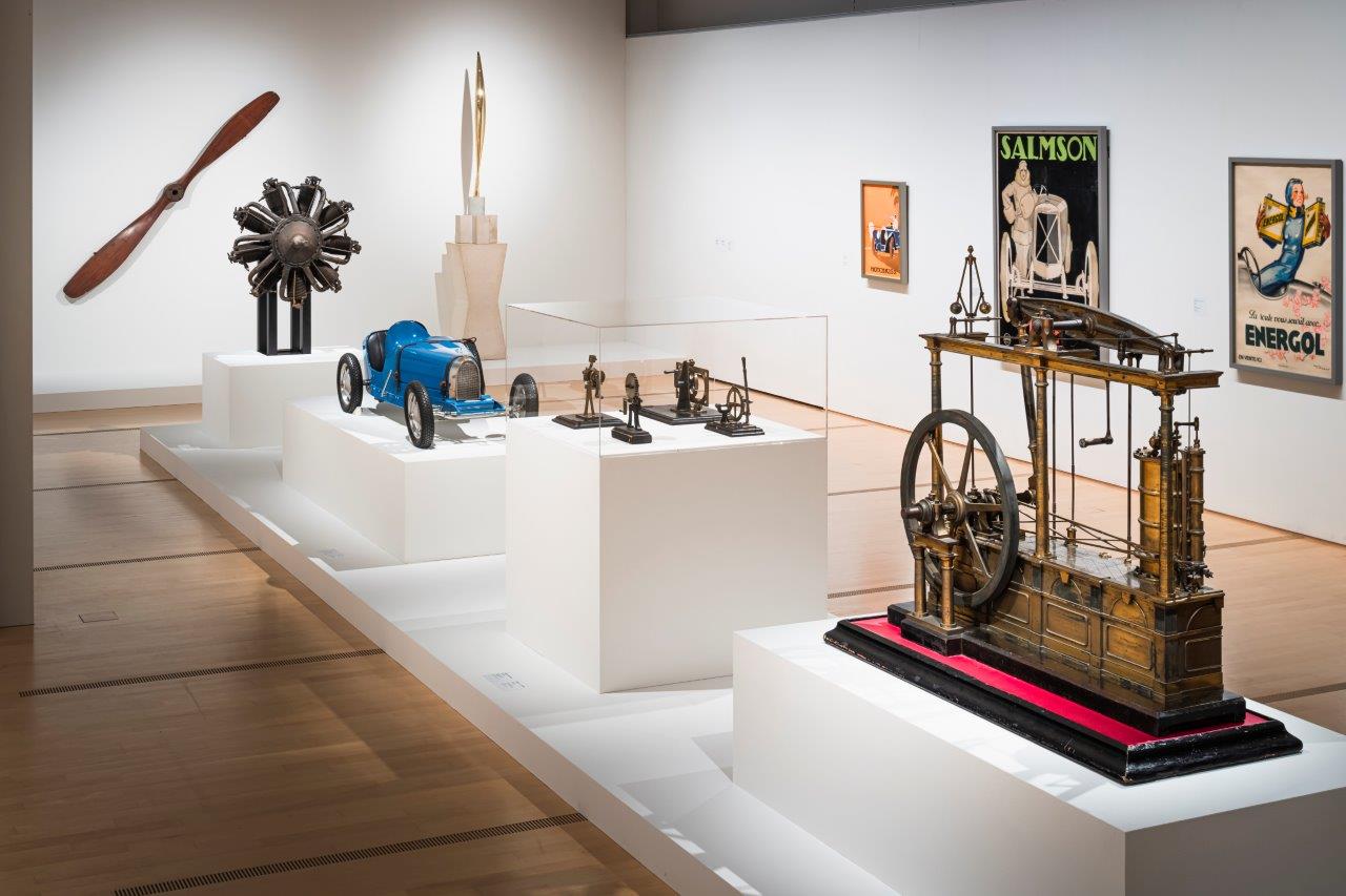 「モダン・タイムス・イン・パリ 1925ー機械時代のアートとデザイン」開幕