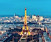 パリ モンパルナスタワー展望台から見たエッフェル塔