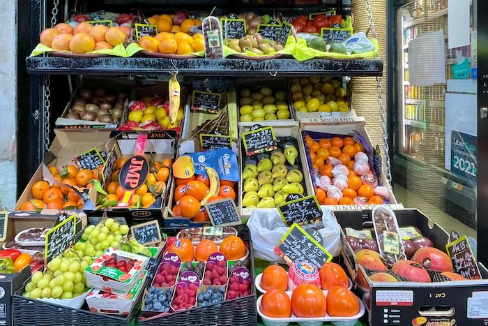 パリ マルシェ フルーツ